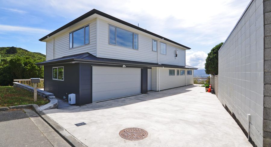 at 19 Bendigo Grove, Newlands, Wellington