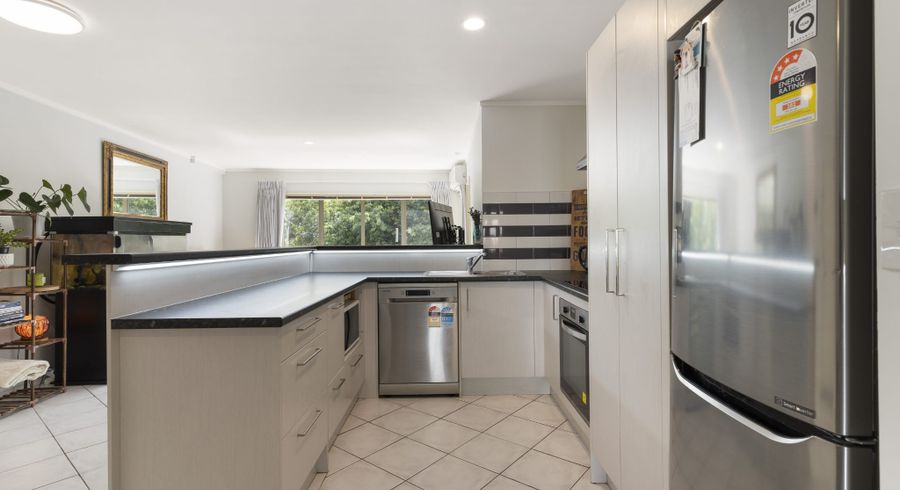  at 2/120 Beach Haven Road, Beach Haven, North Shore City, Auckland
