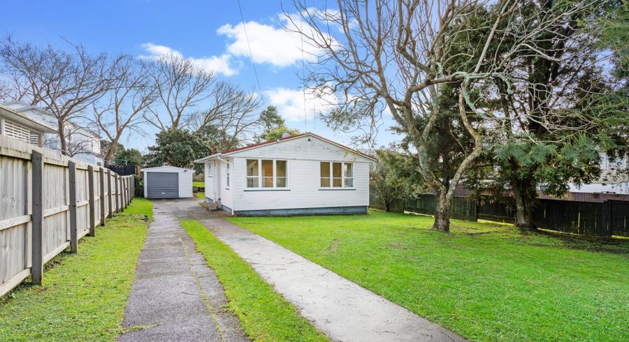  at 33 Sullivan Avenue, Mangere Bridge, Auckland