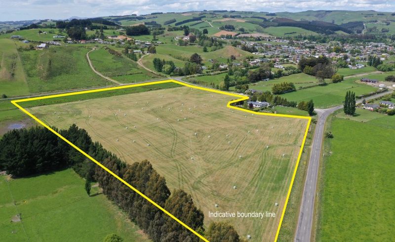  at 14 Knapdale Road, Whiterigg