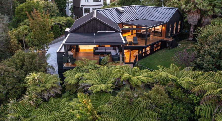  at 32A Braemar Road, Castor Bay, Auckland