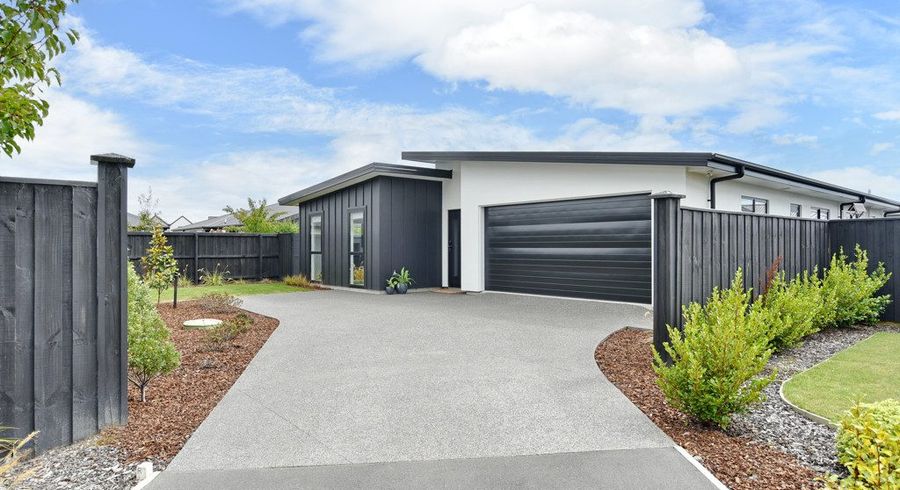  at 7 Kaka Place, Halswell, Christchurch City, Canterbury