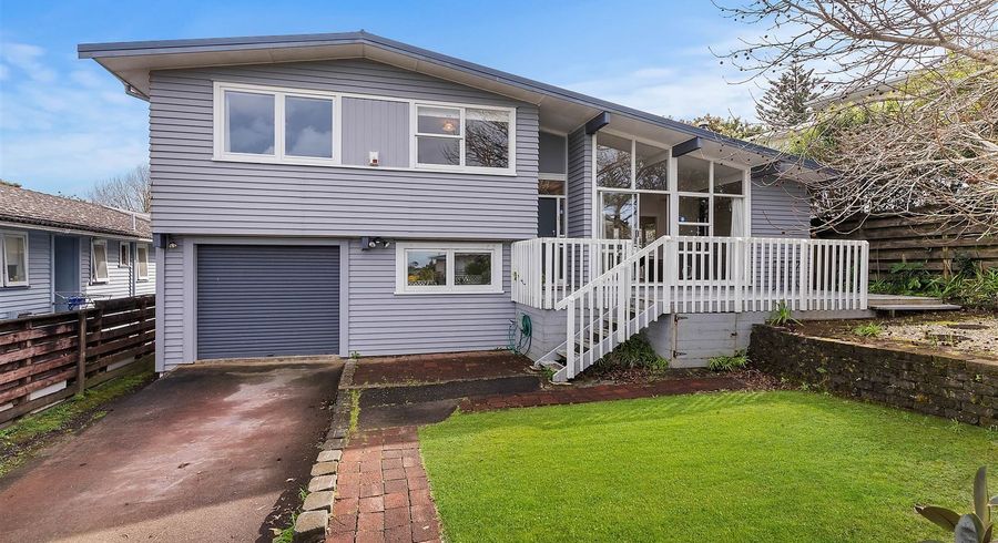  at 22 Juniper Road, Sunnynook, Auckland