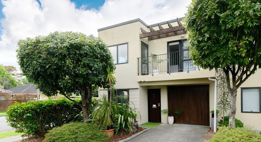  at 1/15 Harbour View Road, Te Atatu Peninsula, Waitakere City, Auckland