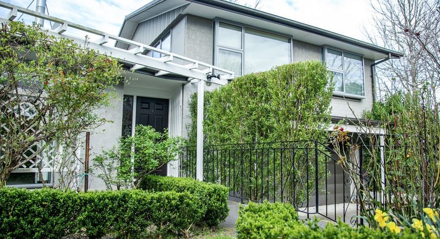  at 180 Maidstone Road, Avonhead, Christchurch City, Canterbury