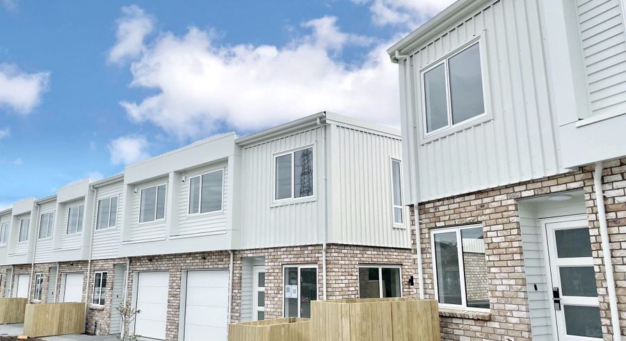  at 25 Tamora Lane, Avondale, Auckland City, Auckland