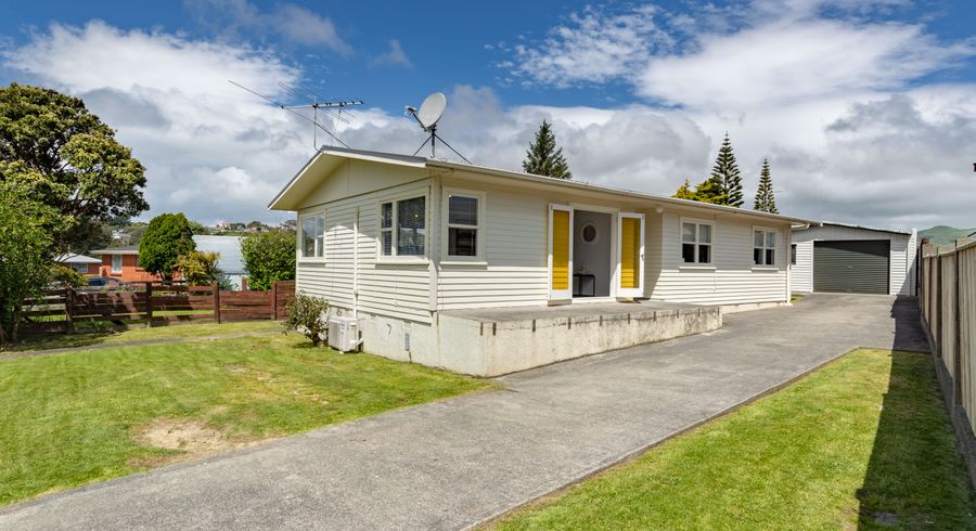  at 46 Beaumaris Crescent, Ascot Park, Porirua