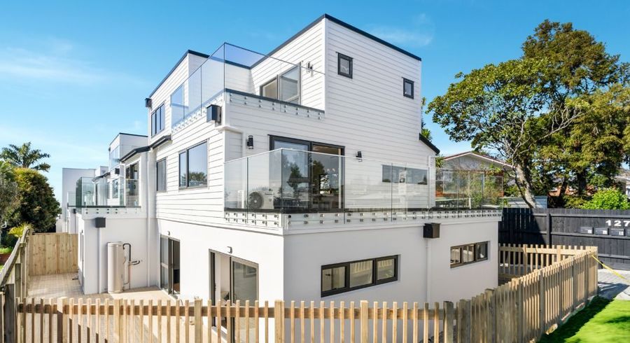  at 127A&127B Te Atatu Road, Te Atatu South, Waitakere City, Auckland