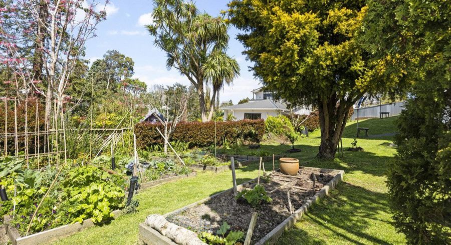  at 11/16 Willerton Avenue, New Lynn, Waitakere City, Auckland