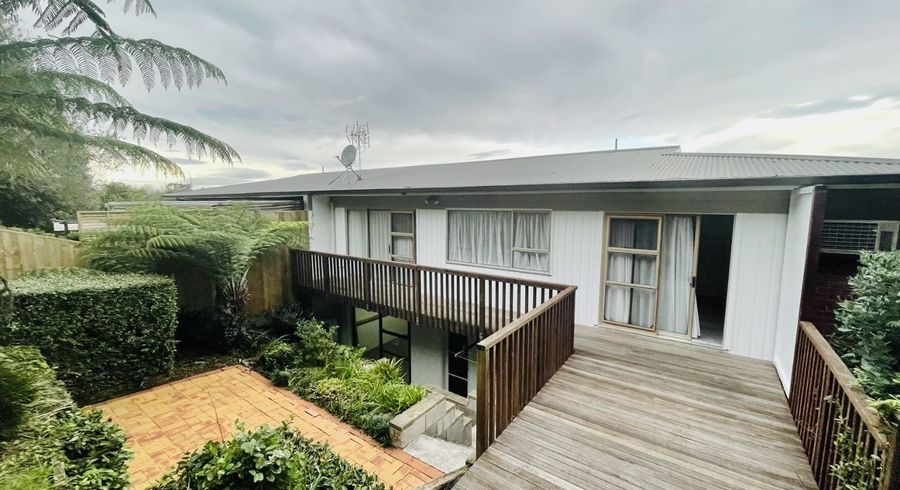  at 1/10 Baden Powell Place, Remuera, Auckland