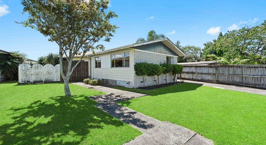  at 4 Craig Place, Fairview Downs, Hamilton