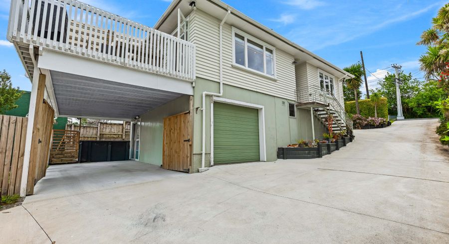 at 40 Sunnyside Road, Sunnyvale, Waitakere City, Auckland