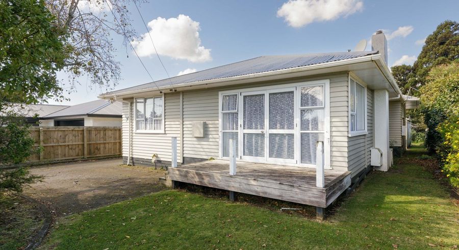  at 521 Mangorei Road, Highlands Park, New Plymouth