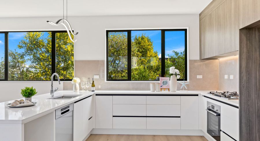  at 68 Sunnynook Road, Sunnynook, North Shore City, Auckland