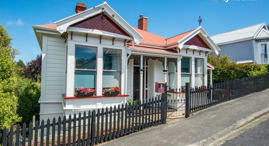  at 5 Mosgiel Street, Mornington, Dunedin