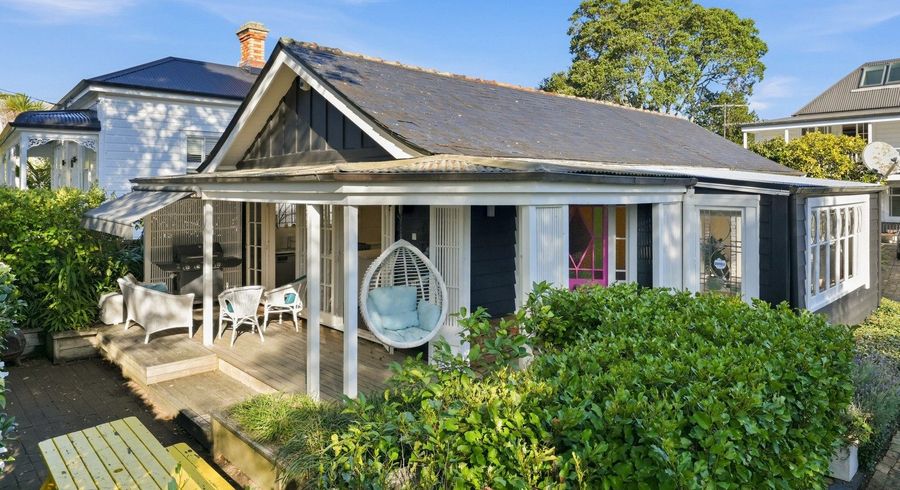  at 6 Tongariro Street, Mount Eden, Auckland