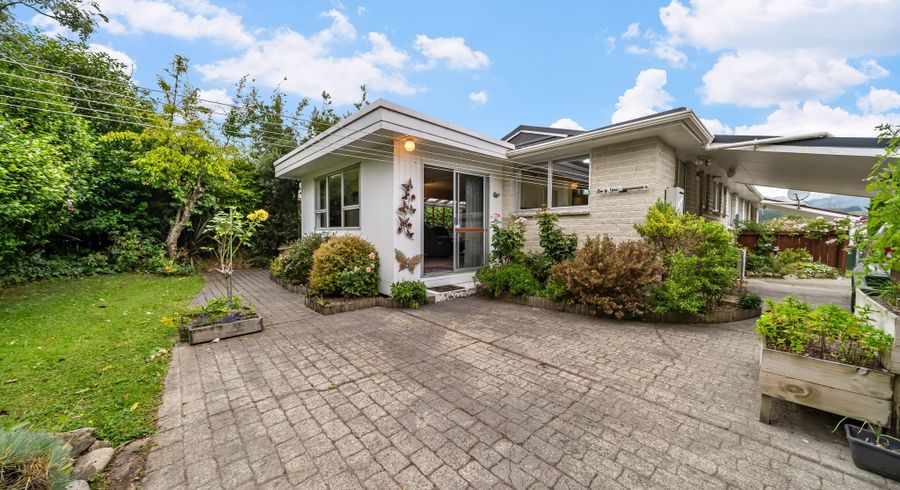  at 7B Harvard Grove, Totara Park, Upper Hutt