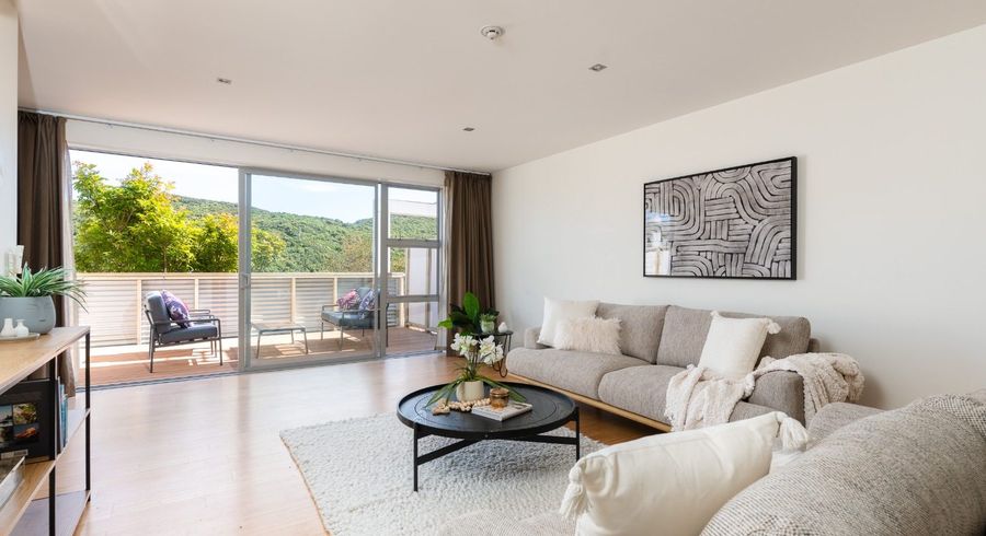  at 10 Saddleback Grove, Karori, Wellington, Wellington