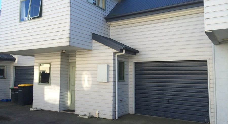  at 2/105 Barbour Street, Waltham, Christchurch