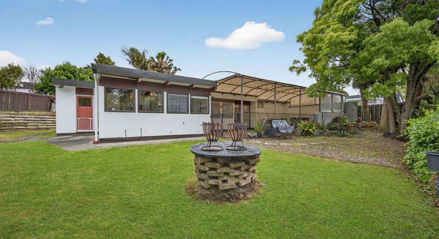  at 1/13 Wilbur Place, Sunnyhills, Manukau City, Auckland