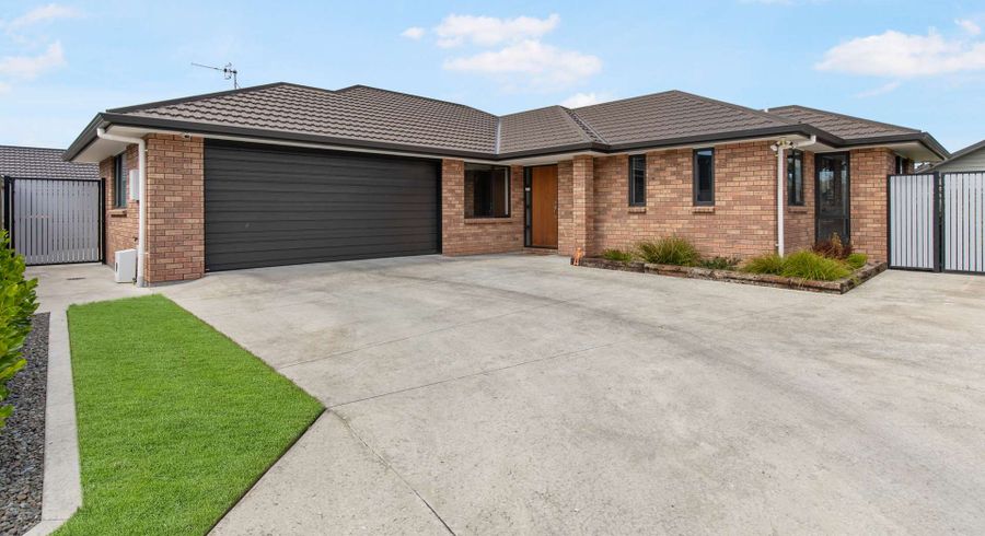  at 7 Levi Place, Kelvin Grove, Palmerston North