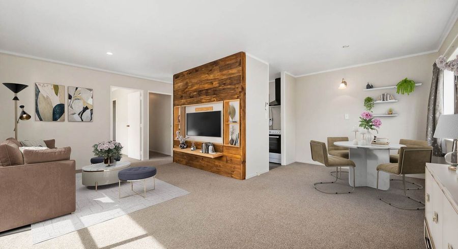  at 2/332 Whangaparaoa Road, Stanmore Bay, Rodney, Auckland