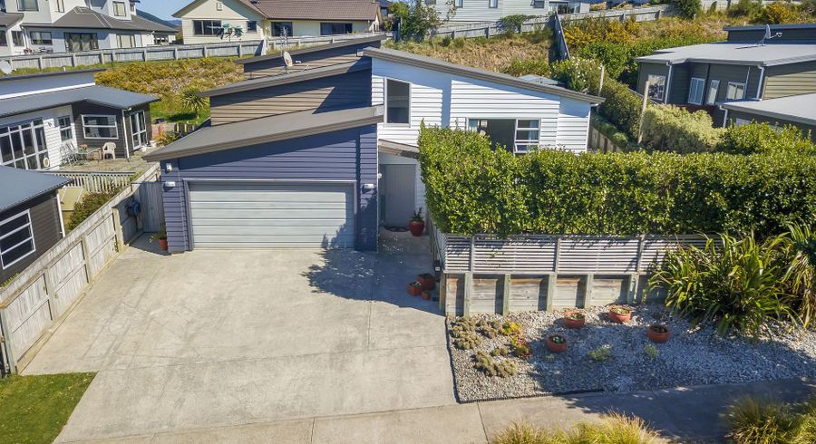  at 36 Tongariro Drive, Aotea, Porirua