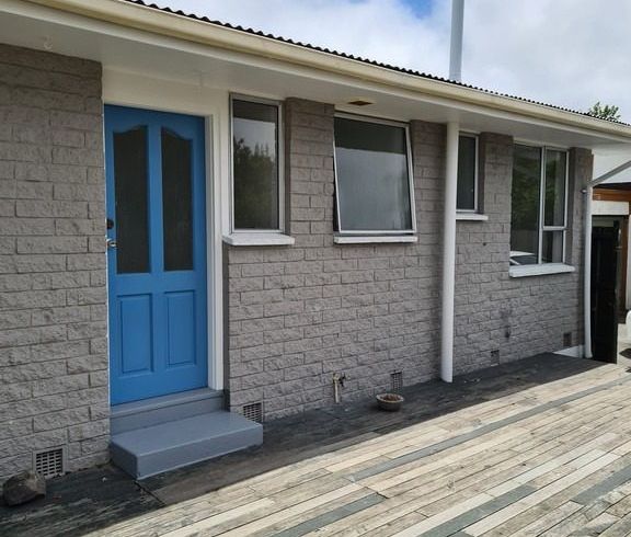  at 1/565A Ferry Road, Woolston, Christchurch City, Canterbury