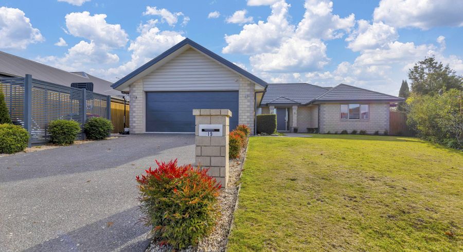  at 19 Franklin Drive, Rangiora, Rangiora