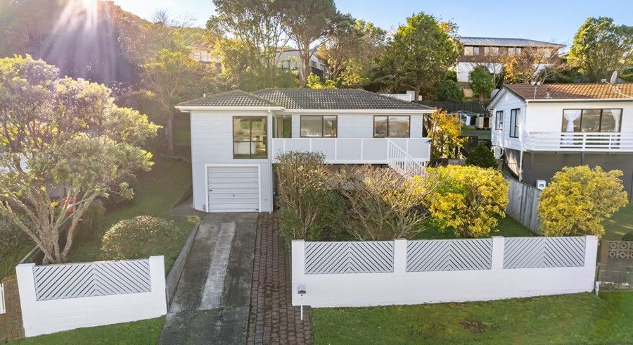  at 8 Forglen Place, Tawa, Wellington