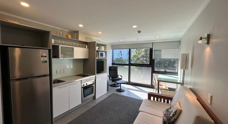  at 3b/16 Burton St, Grafton, Auckland City, Auckland