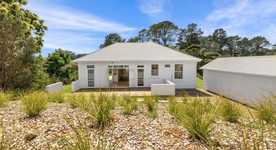  at 856 Ocean View Road, Te Arai, Wellsford
