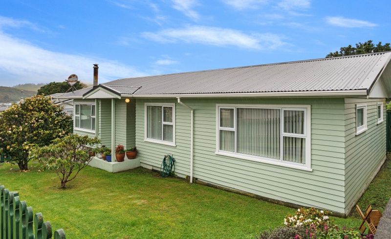  at 419 Warspite Avenue, Ascot Park, Porirua