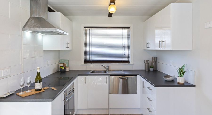  at 4/62 Picton Avenue, Riccarton, Christchurch City, Canterbury
