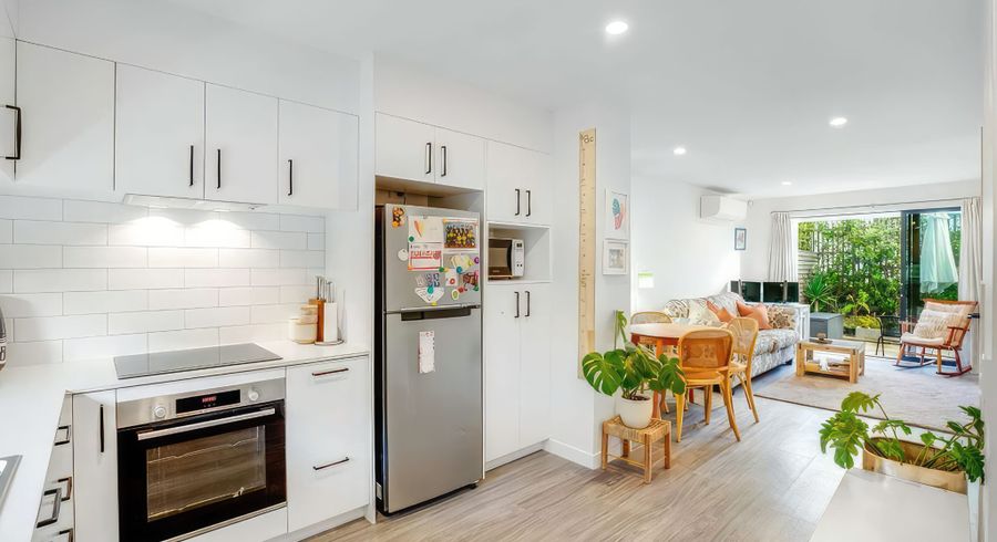  at 2D Ellen Avenue, Hillcrest, North Shore City, Auckland