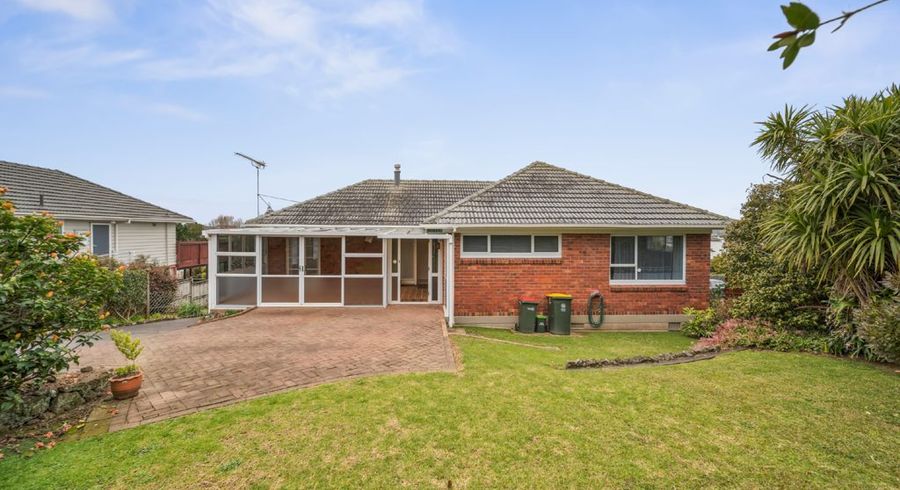  at 10 Greenhill Crescent, Pakuranga, Manukau City, Auckland