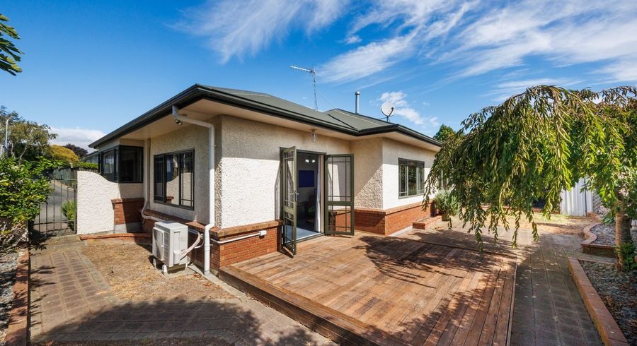  at 12 Franklin Avenue, Hokowhitu, Palmerston North