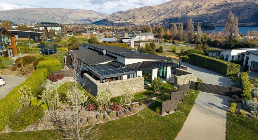  at 5 Valley Crescent, Wanaka, Wanaka, Otago