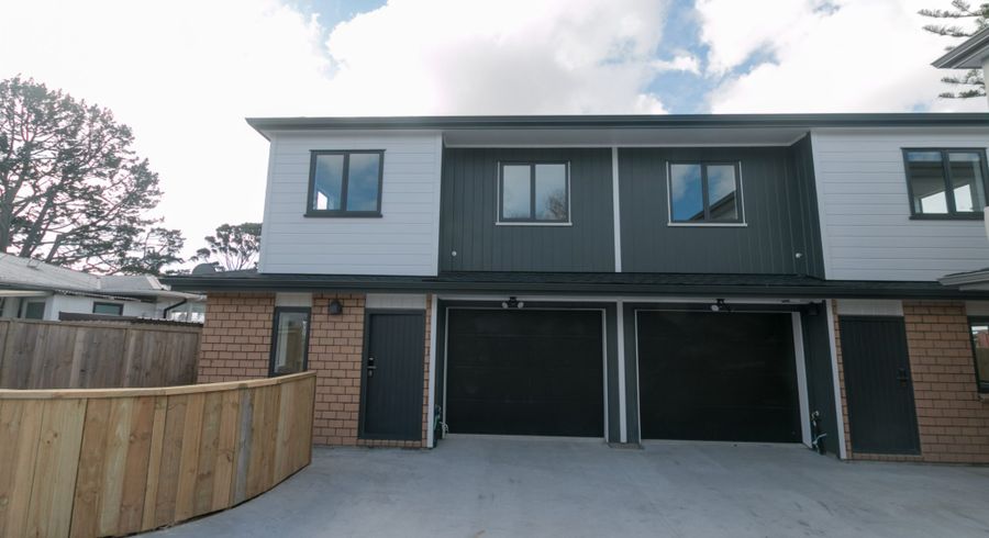  at 17E Martin Place, Kelston, Waitakere City, Auckland
