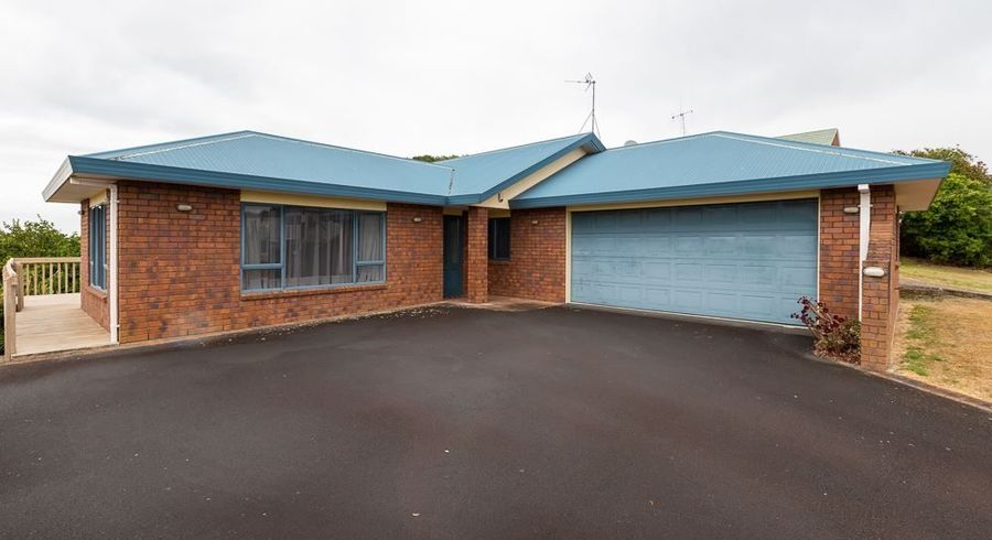  at 27 Church Road, Pukete, Hamilton, Waikato