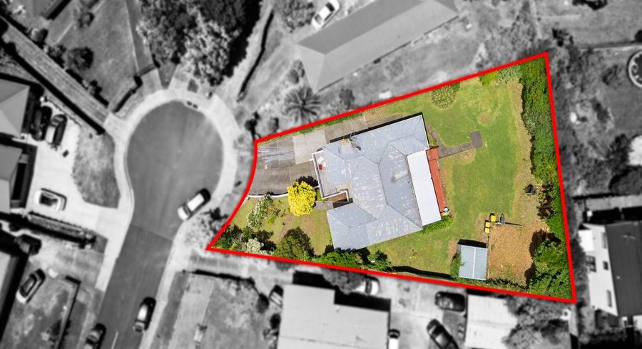  at 13 Tracey Terrace, Te Atatu South, Waitakere City, Auckland