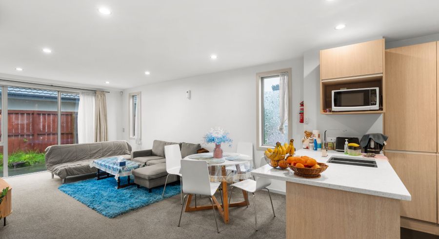  at 1/372 Worcester Street, Linwood, Christchurch City, Canterbury