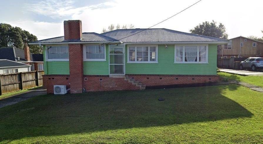  at 33 Savoy Road, Glen Eden, Auckland