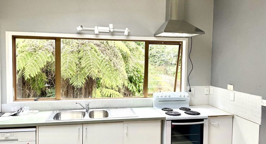  at 31 Elliston Crescent, Stanmore Bay, Whangaparaoa