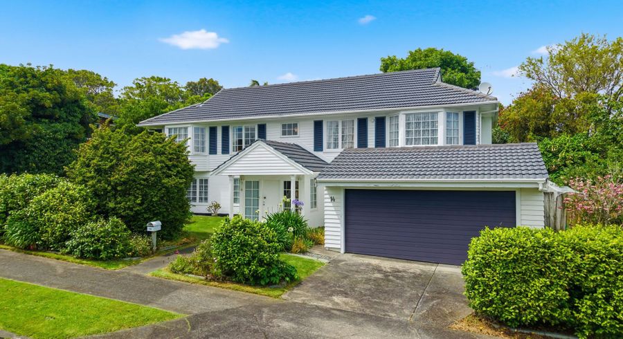  at 14 The Boulevard, Sunnyhills, Manukau City, Auckland