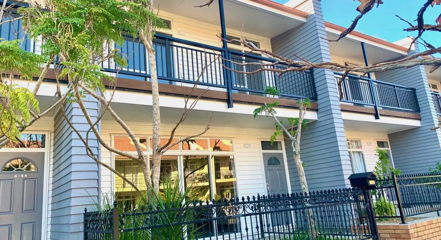  at 3/44 Carlos Drive, Flat Bush, Auckland