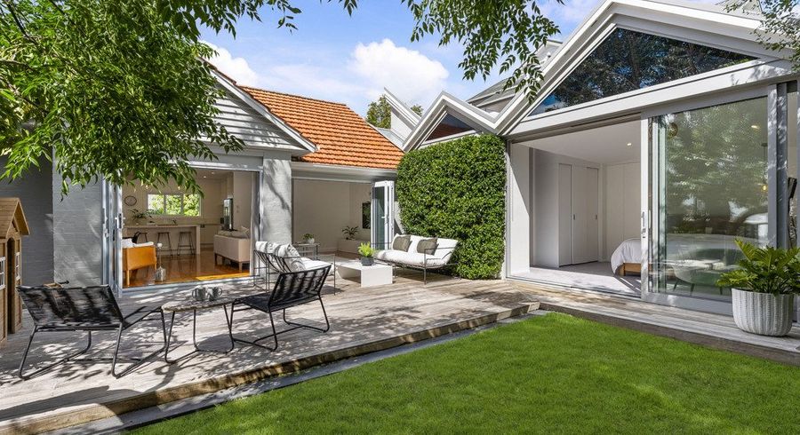  at 8A Apihai Street, Orakei, Auckland City, Auckland