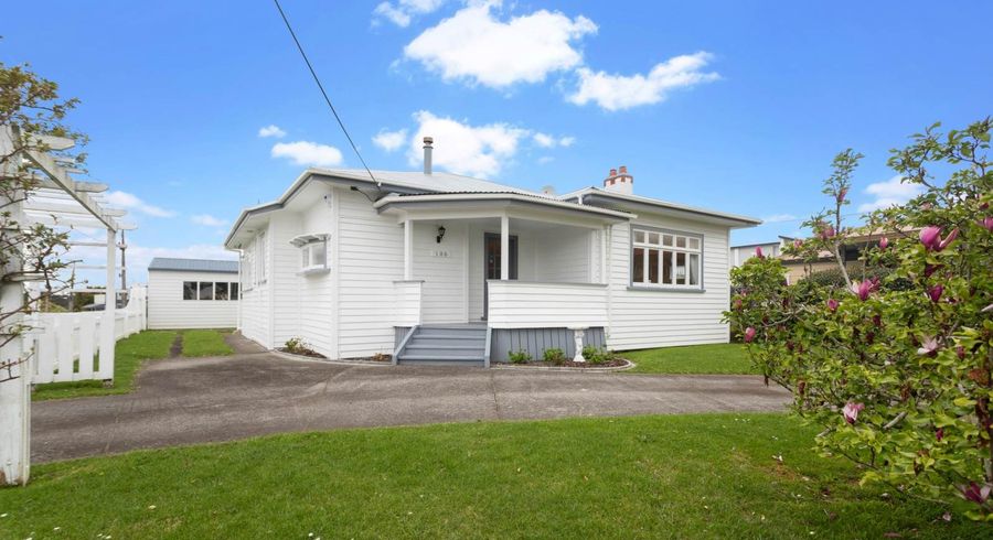  at 106 Astley Avenue, New Lynn, Waitakere City, Auckland