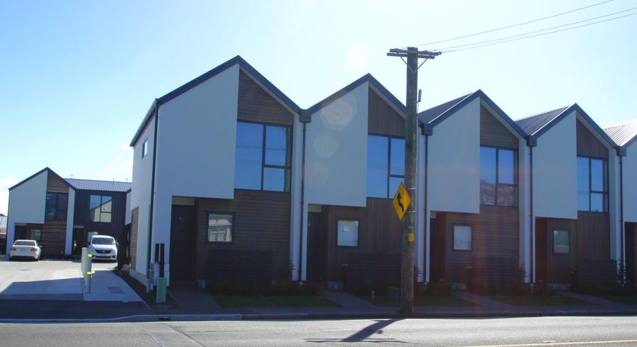  at 1/27 New Brighton Road , Shirley, Christchurch City, Canterbury