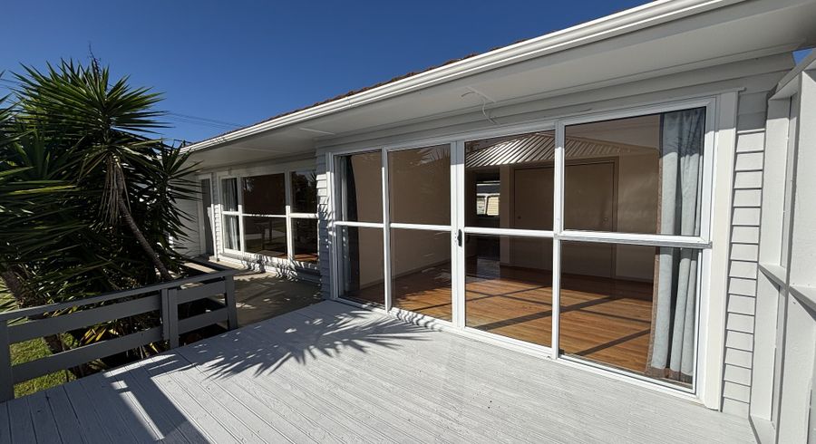  at 16 Hikurangi Street, Te Atatu Peninsula, Waitakere City, Auckland